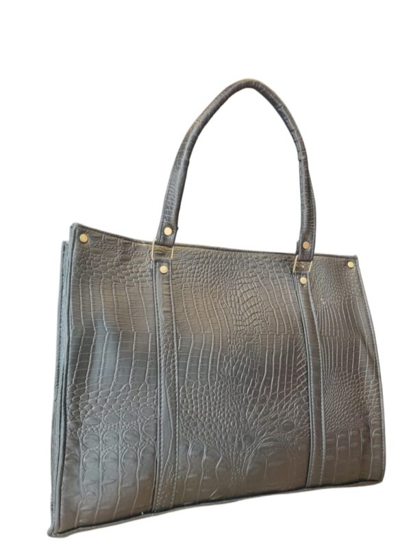 Sophisticated Faux Leather Croc-Embossed Tote Bag