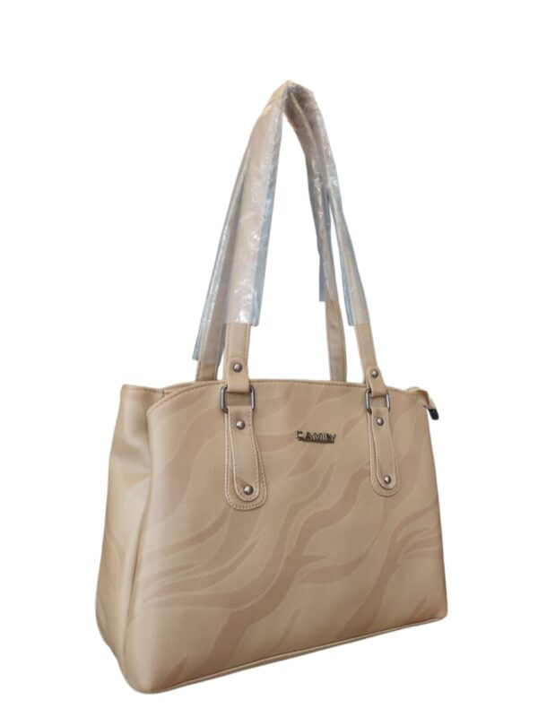 Chic Everyday Carry Faux Leather Shoulder Bag - Image 3