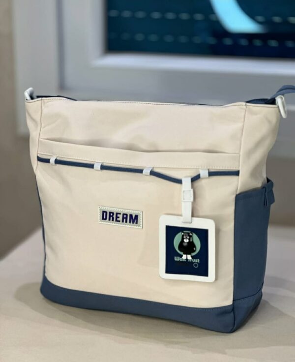 Inspirational Two-Tone Everyday Bag with 'Dream' Patch & Bear Tag - Image 7