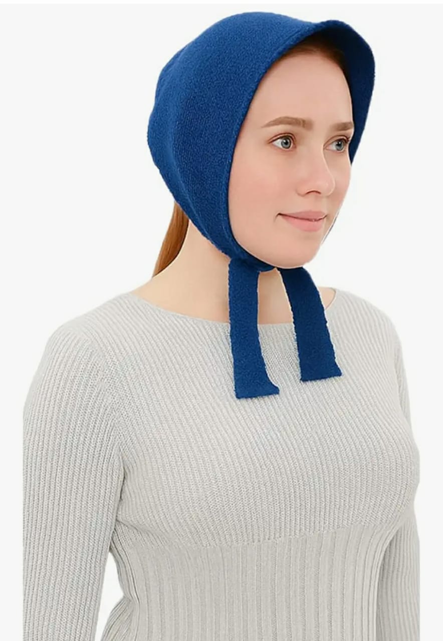 Festive & Fun Extra-Long Striped Beanie - Green & White Knit Hat - Image 3